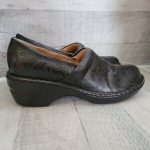 G.H. Bass & Co. Womens 9M Black Embossed Paisley Sheena Slip-On Loafers